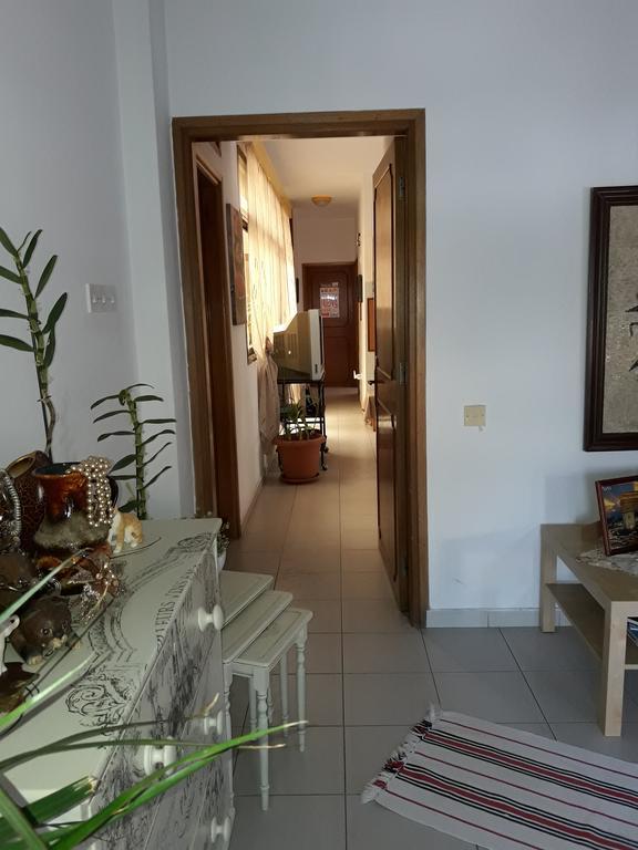 Shared Top 1St Floor Villa Limassol Extérieur photo