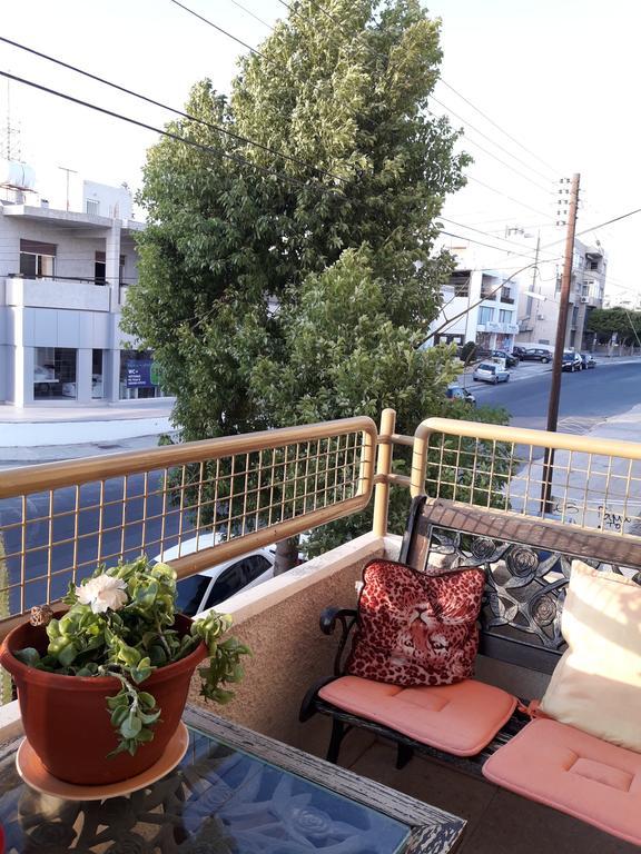 Shared Top 1St Floor Villa Limassol Extérieur photo