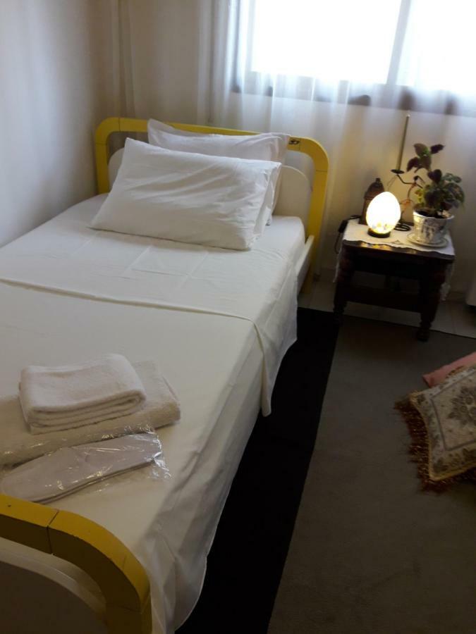 Shared Top 1St Floor Villa Limassol Extérieur photo