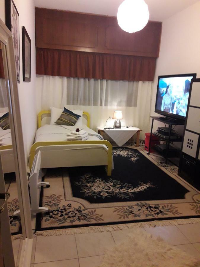 Shared Top 1St Floor Villa Limassol Extérieur photo
